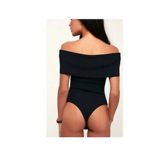 NWOT Free People Snowbunny Off The Shoulder Bodysuit Medium - Picture 6 of 7